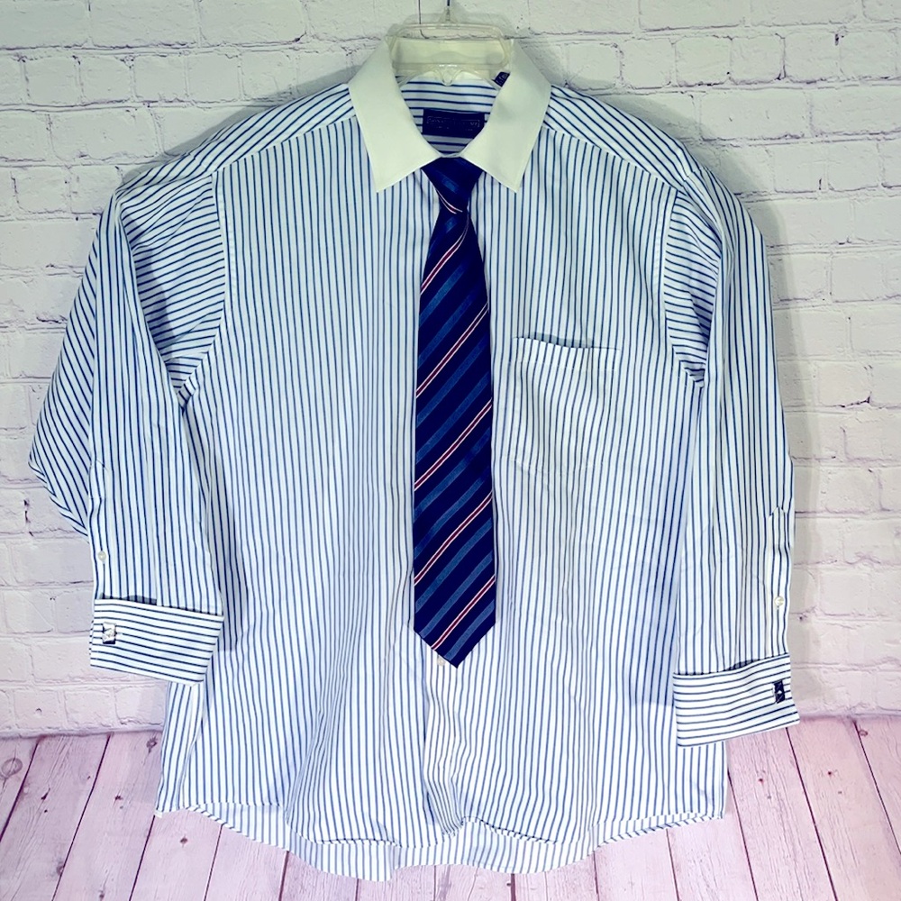 DONALD TRUMP Men's Blue Striped Business Shirt. Sizes: Collar 17.5 - 32/33